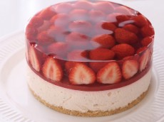 士多啤梨鏡面Mousse Cake